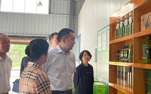 2021年6月1日州糧食局鄧主任一行來廠視察